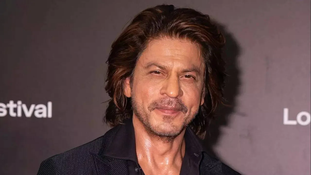 Shah Rukh Khan on his upcoming movie 'King' with Sujoy Ghosh: 'It's a cool, massy, ​​action-packed, emotional film' | Hindi Movie News - Times of India