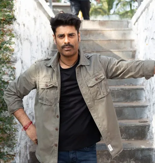 SIKANDER KHER 