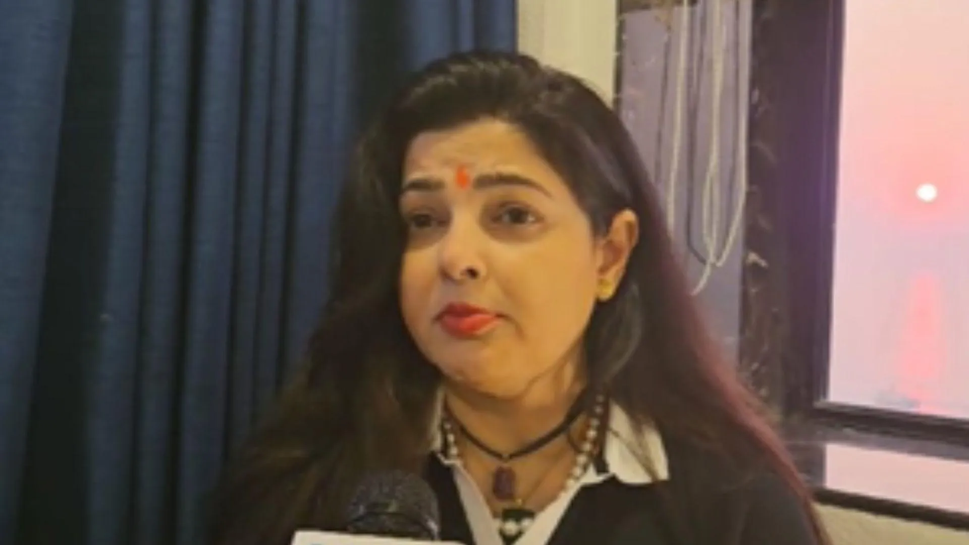 विक्की गोस्वामी और ड्रग्स केस पर क्या बोलीं एक्ट्रेस Mamta Kulkarni? |  Republic Bharat
