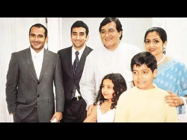  Akshay Khanna, Rahul Khanna 