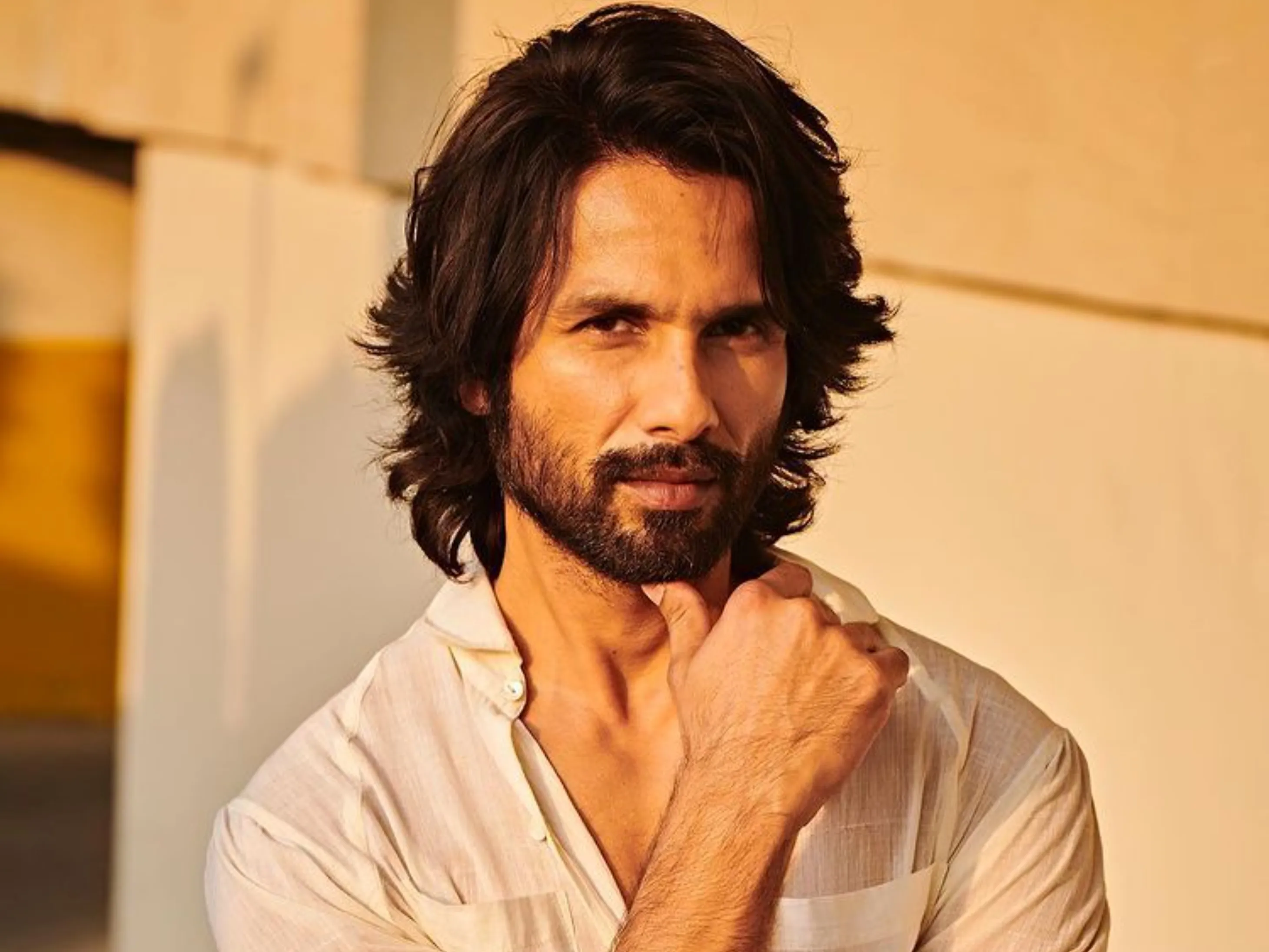 Shahid Kapoor revealed that he had to stop Jersey shooting for 2 months due  to lip injury | जर्सी की चोट: प्रैक्टिस सेशन में शाहिद कपूर के होंठ पर लगी  थी बॉल,