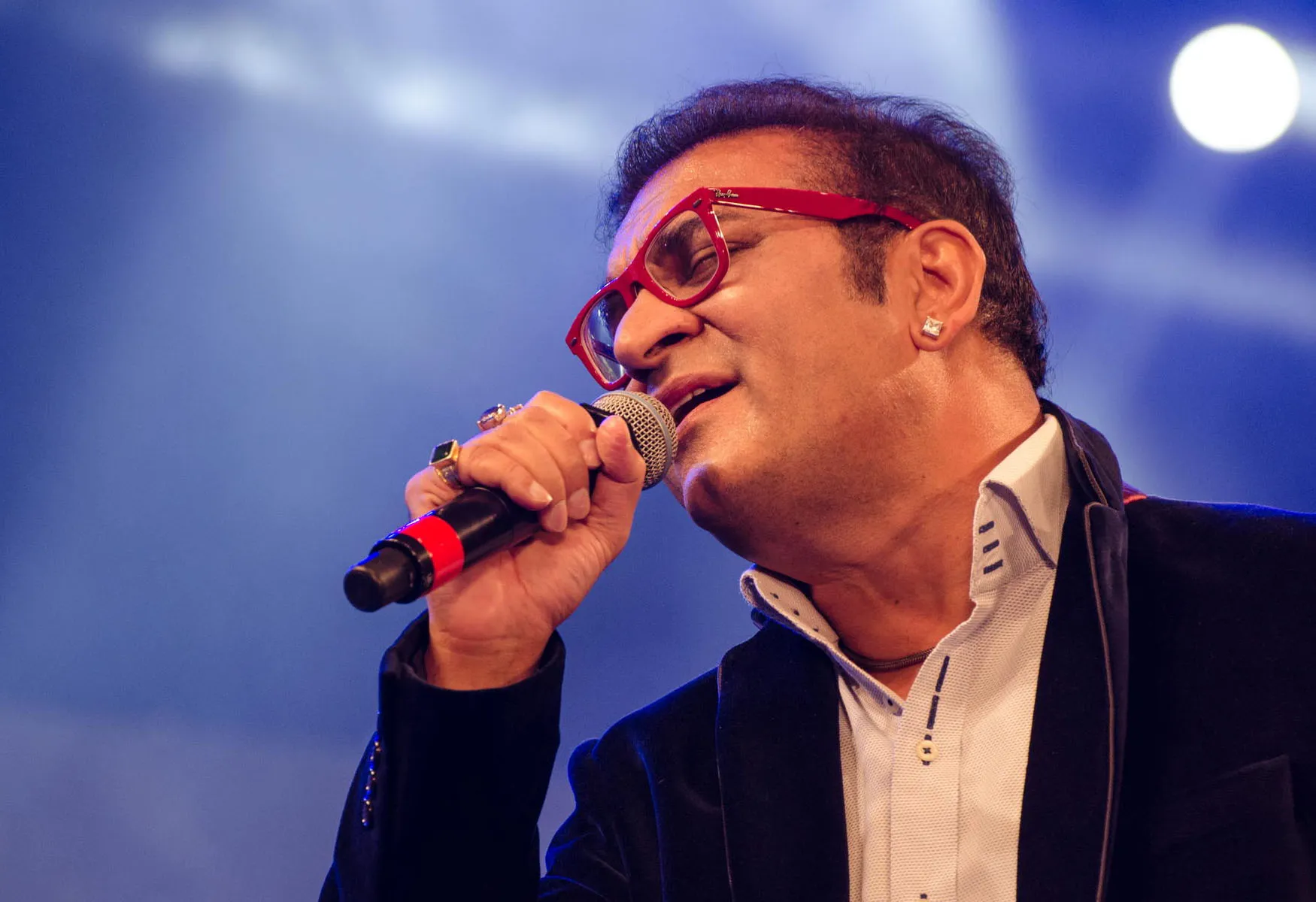 Abhijeet Bhattacharya Vs Salman Khan; Tan Tana Tan | Chunari Chunari Song |  सलमान को अपने गाने में देख नाराज हुए थे अभिजीत: कहा- टन टना टन गाना गोविंदा  के लिए गाया,