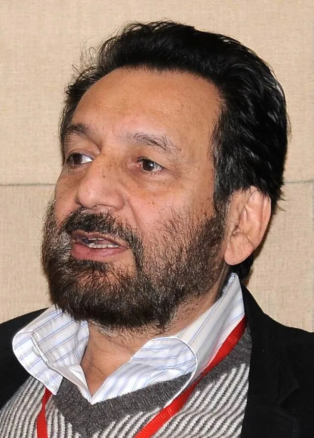 Shekhar Kapur - Wikipedia
