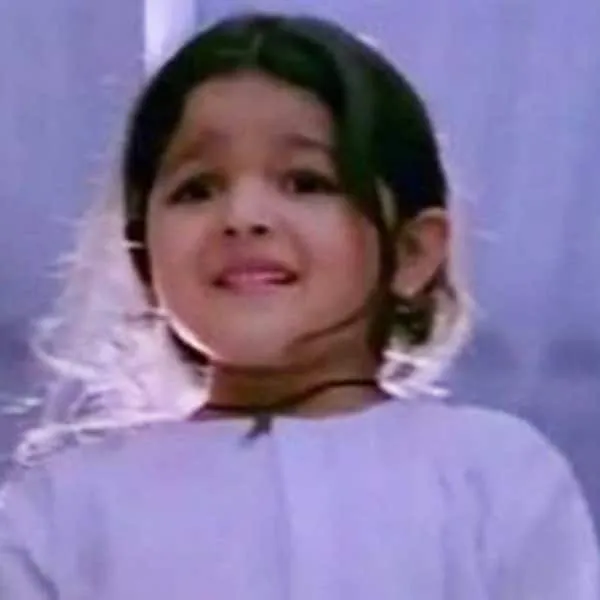 Alia bhatt childhood photo