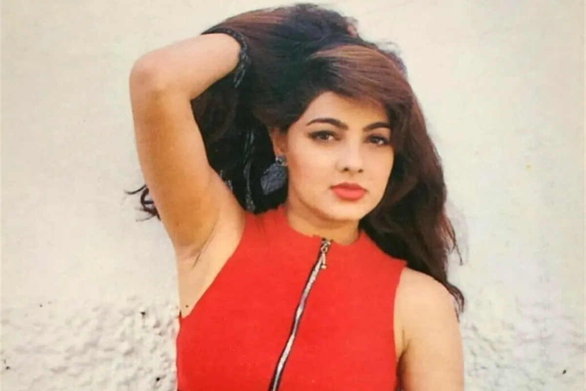 Nikkhil Dwivedi to produce film inspired by Mamta Kulkarni's life?