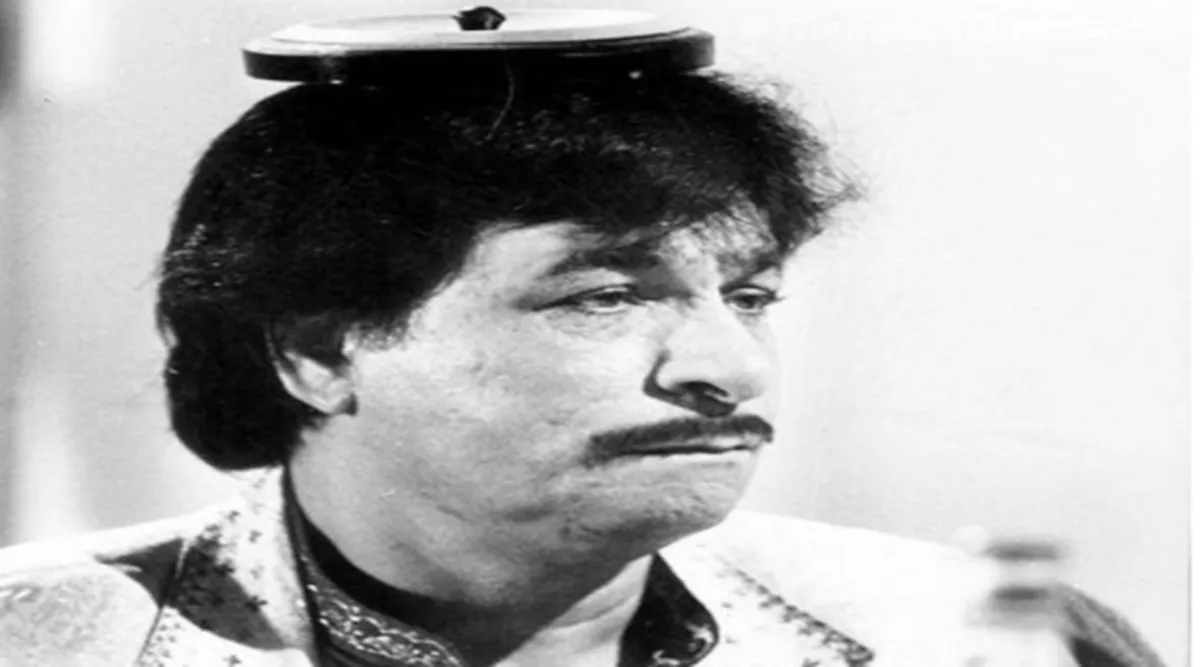 Kader Khan Struggle Story: When the actor received 1500 rupees as award for  the first time, Had shared the experience - पहली बार पंद्रह सौ रुपए एक साथ  देख कांपने लगे थे