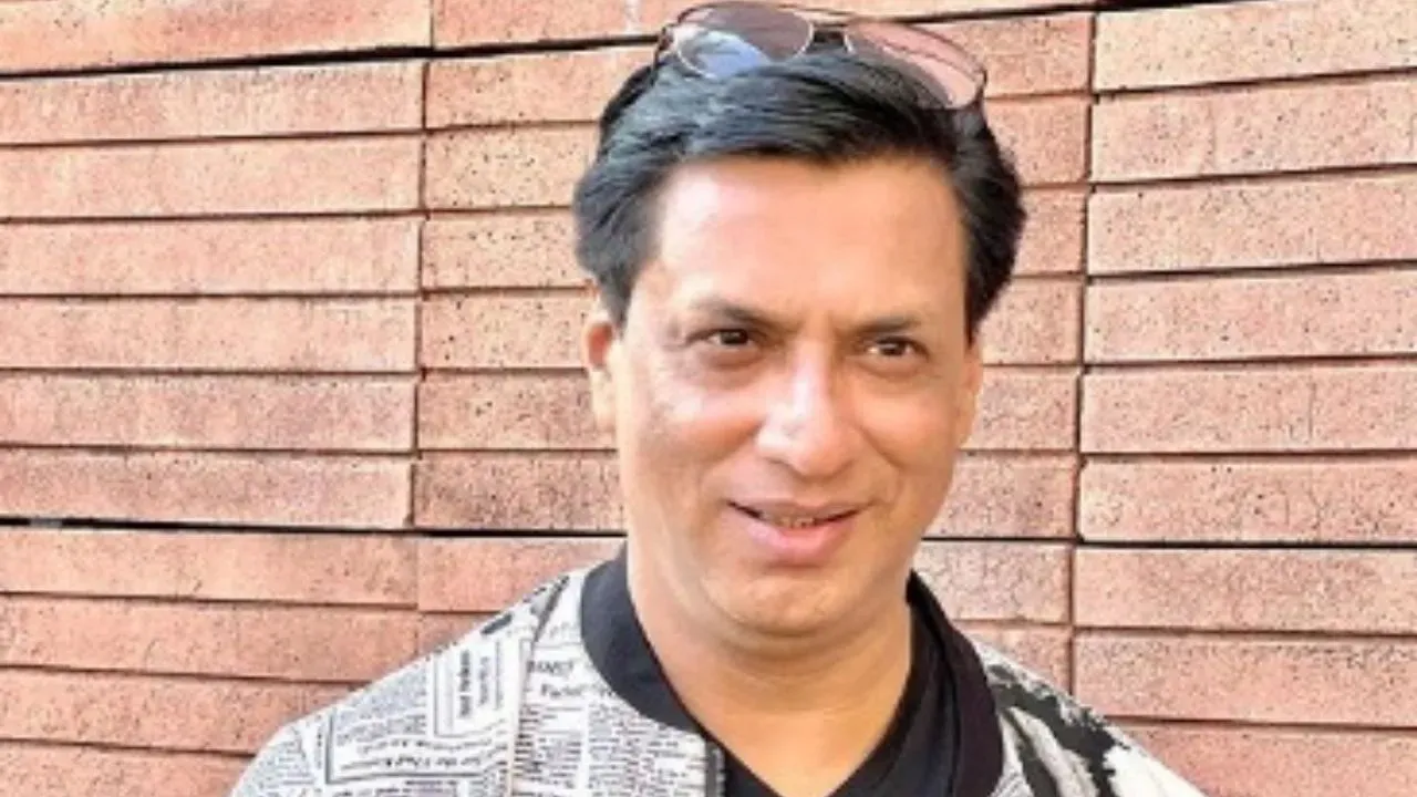 मधुर भंडारकर की फिल्म 'इंडिया लॉकडाउन' का इफ्फी 2022 में वर्ल्ड प्रीमियर-  Navbharat Live (नवभारत) - Hindi News | world premiere of madhur bhandarkars  film india lockdown at iffi 2022