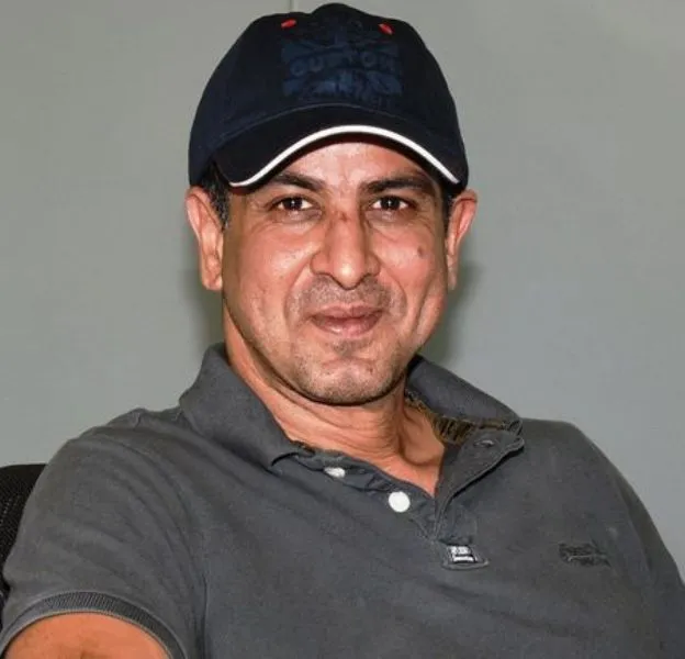 Ronit Roy 