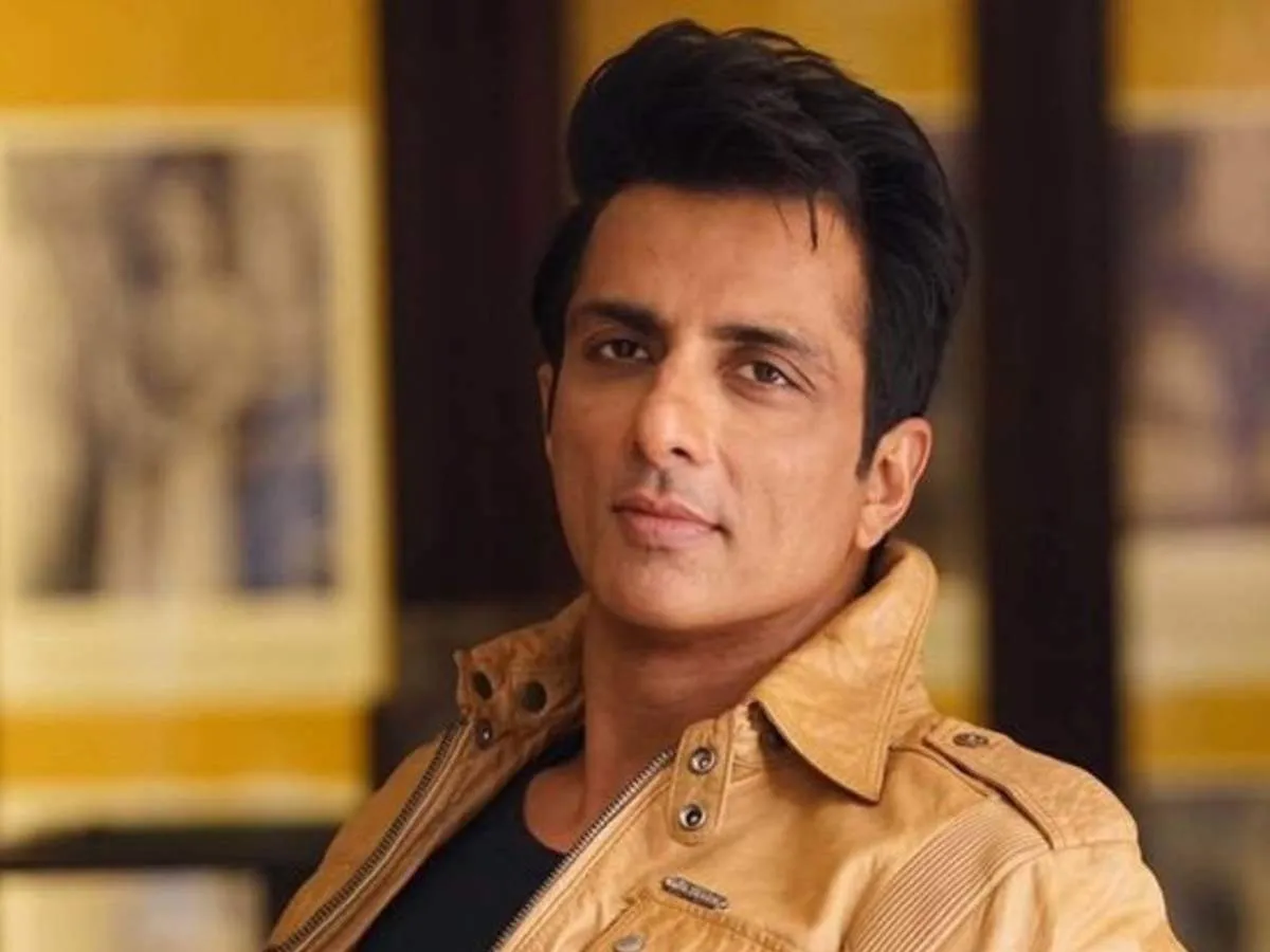 Biography of actor Sonu Sood – A messiah for the underprivileged!