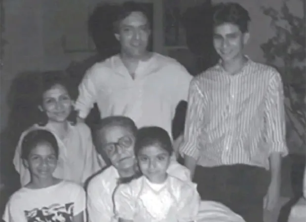 THROWBACK: Saba Pataudi shares a rare family photo with brother Saif Ali  Khan and grandmother Sajida Sultana : Bollywood News - Bollywood Hungama