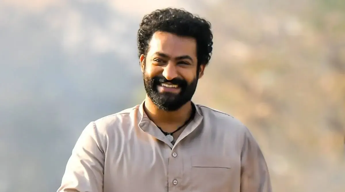 12 thousand fans had reached at junior ntr weddding, 100 Crore Rs Spent  जूनियर NTR की शादी में शामिल हुए थे उनके 12 हजार से ज्यादा फैन, शादी का  खर्च जानकर रह