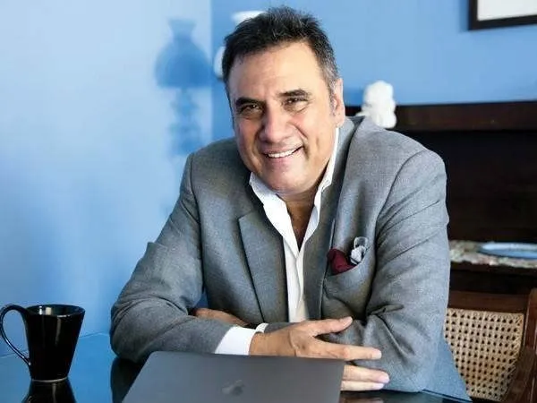 Boman Irani fits in every character | Boman Irani fits in every character
