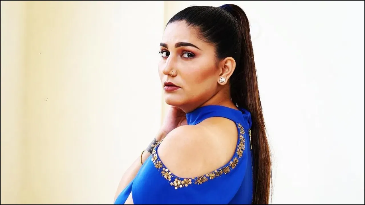 Sapna Chaudhary: मशहूर डांसर सपना चौधरी पर FIR दर्ज