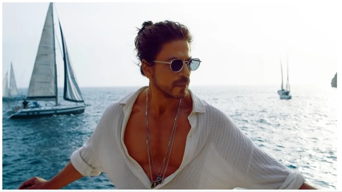 Filmmaker Vivek Agnihotri accuses Shah Rukh Khan of ruining Bollywood This filmmaker accused Shah Rukh Khan of ruining Bollywood, said- I don't like his politics...