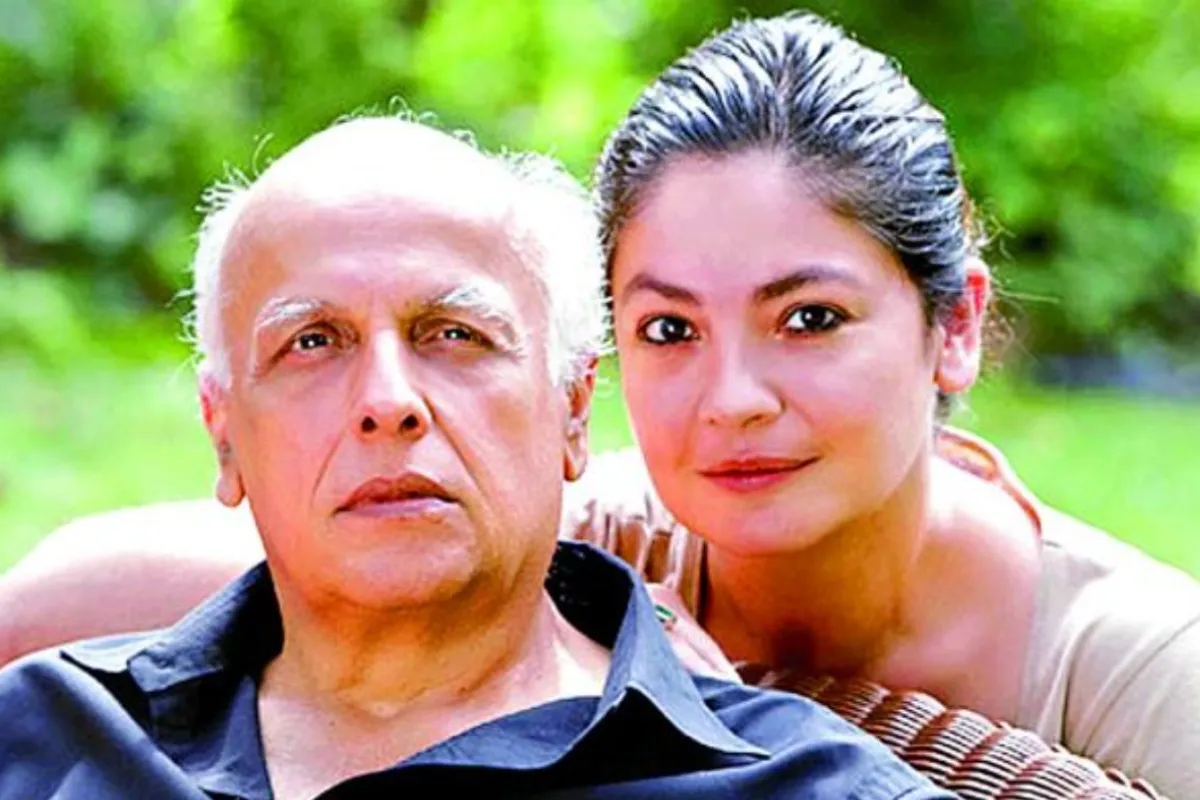 Pooja Bhatt on liplock kissing with father Mahesh Bhatt