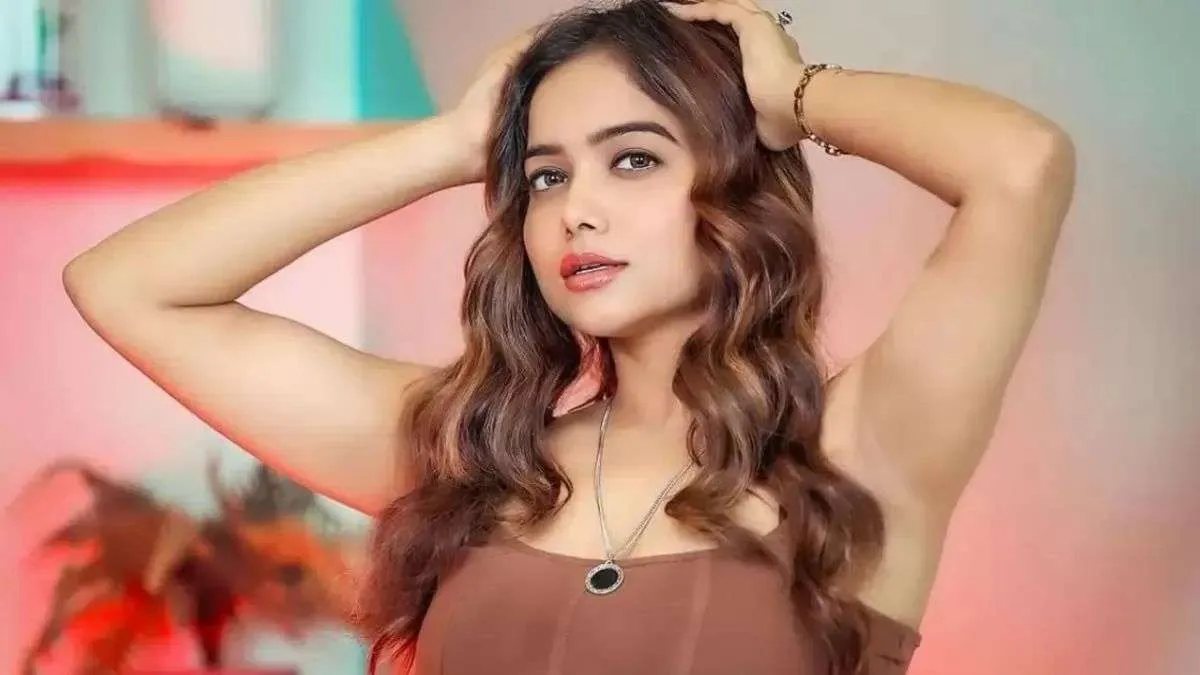 खतरों के खिलाड़ी 14: रोहित शेट्टी के शो में इस बार शामिल होंगे ये 14  कंटेस्टेंट्स! देखिए लिस्ट | Patrika News
