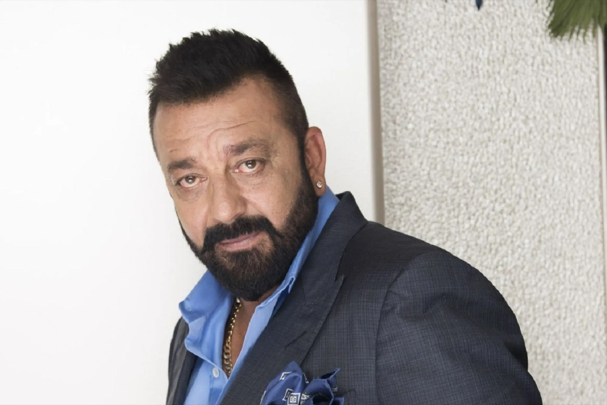 Actor Sanjay Dutt Contact Details, House Address, Phone Number, Email Id -  Bharat Ka Gyan