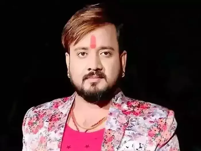 Singer Chotu Pandey : भोजपुरी सिंगर छोटू पांडेय समेत 9 की सड़क हादसे में  दर्दनाक मौत - MyBhagalpur.com