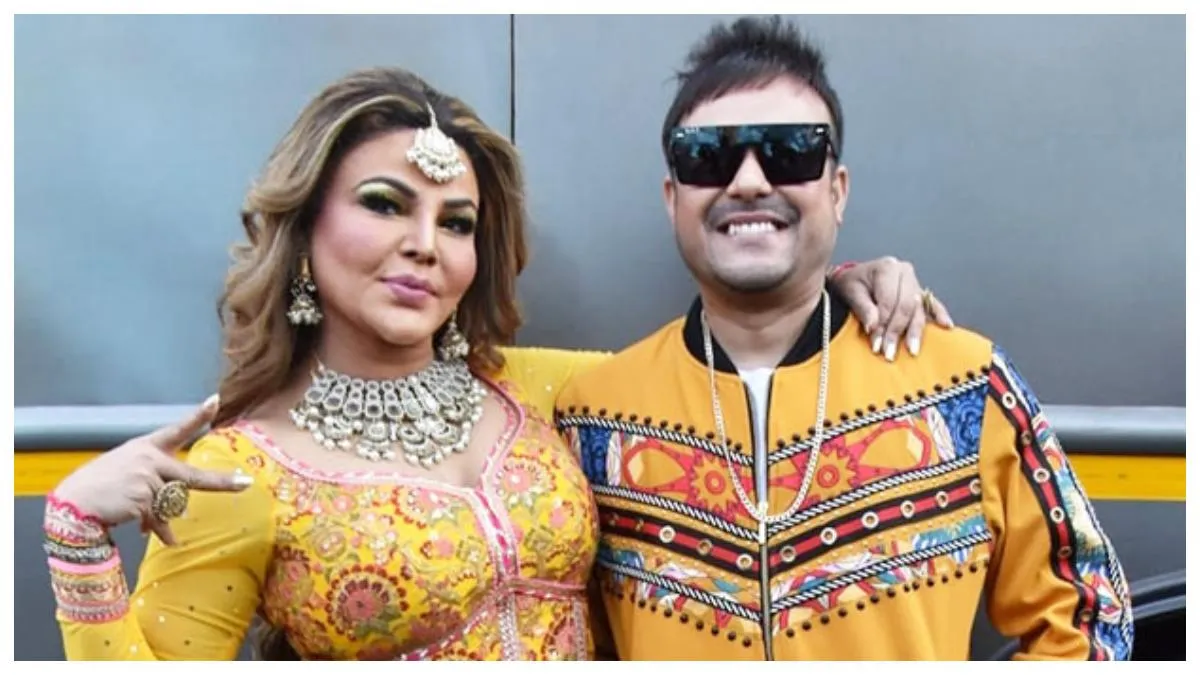 Rakhi Sawant के पहले पति ने दी उनकी 'सौतन' को सलाह, कहा- कभी भी कंट्रोल...  - Ritesh Raj Singh gave advice to somi khan rakhi sawant adhil khan
