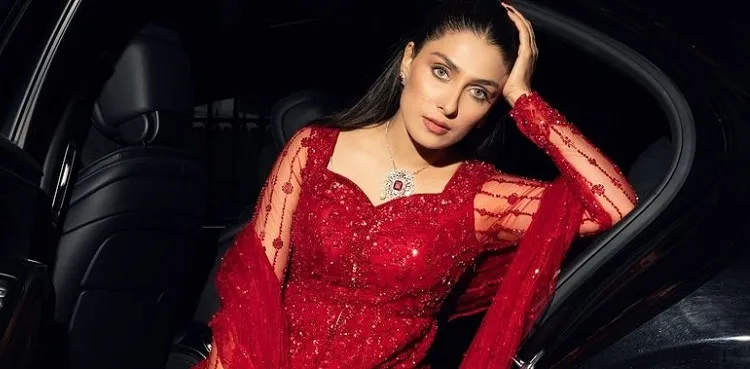 Ayeza Khan