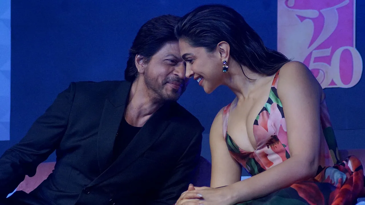 Shah Rukh Khan and Deepika Padukone at the Pathaan success bash (Photo credit: Prodip Guha/Getty Images)
