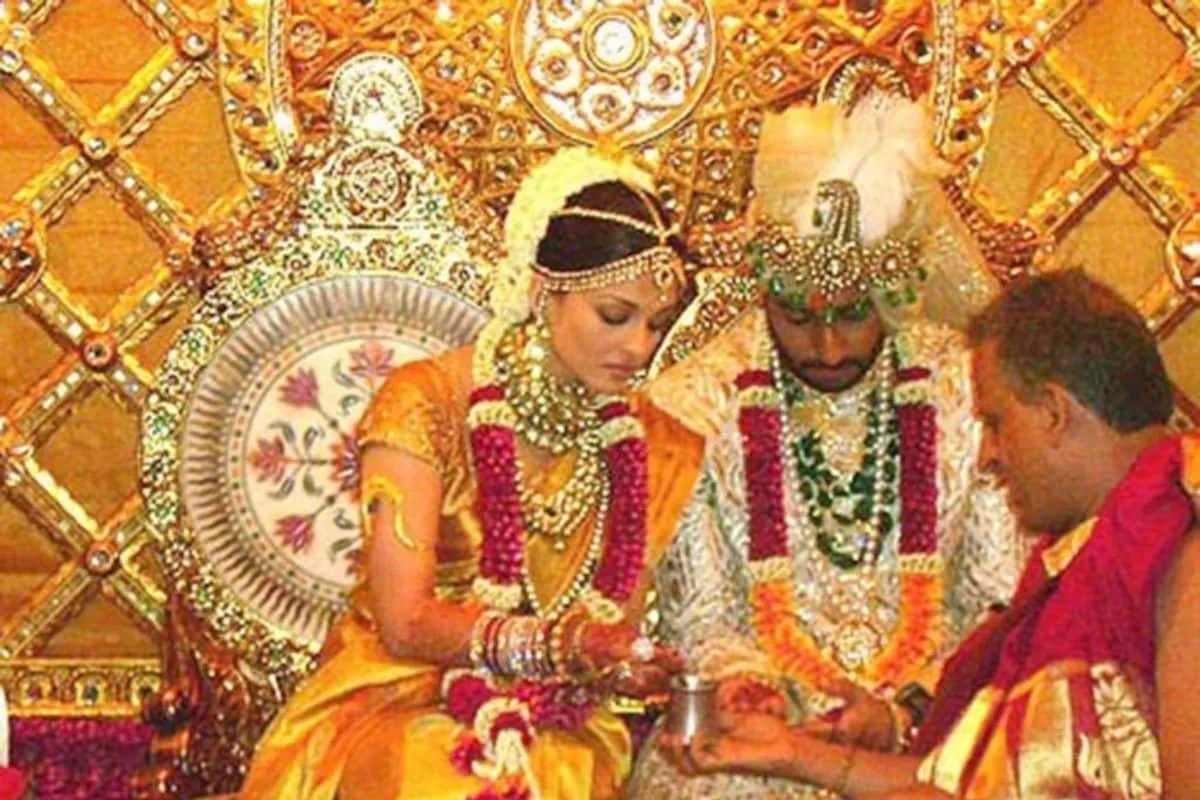 2 लड़कों के प्यार में बदनाम हो चुकी Aishwarya Rai से अभिषेक बच्चन ने क्यों  की शादी? हुआ खुलासा