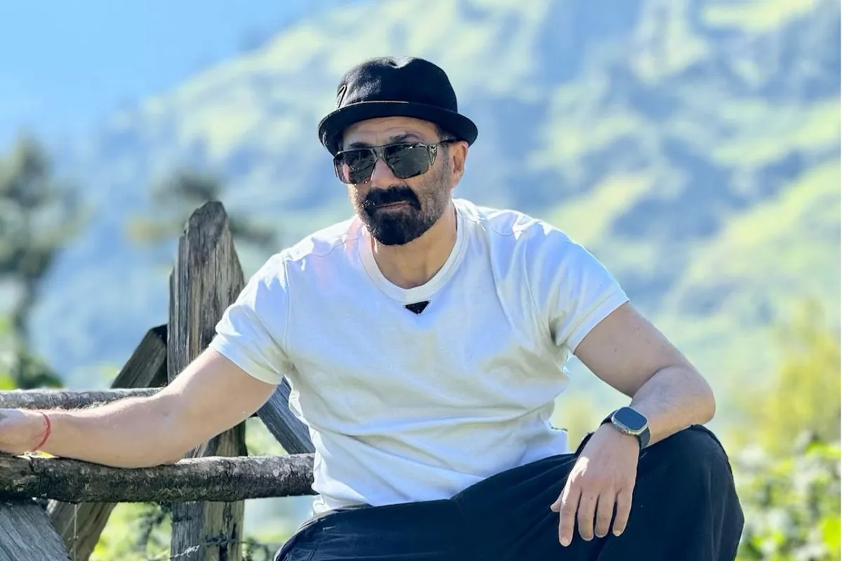 Sunny Deol Birthday: आखिर क्यों शाहरुख खान से 16 साल तक सनी ने नहीं की थी  बात, कभी साथ ना काम करने की खाई थी कसम
