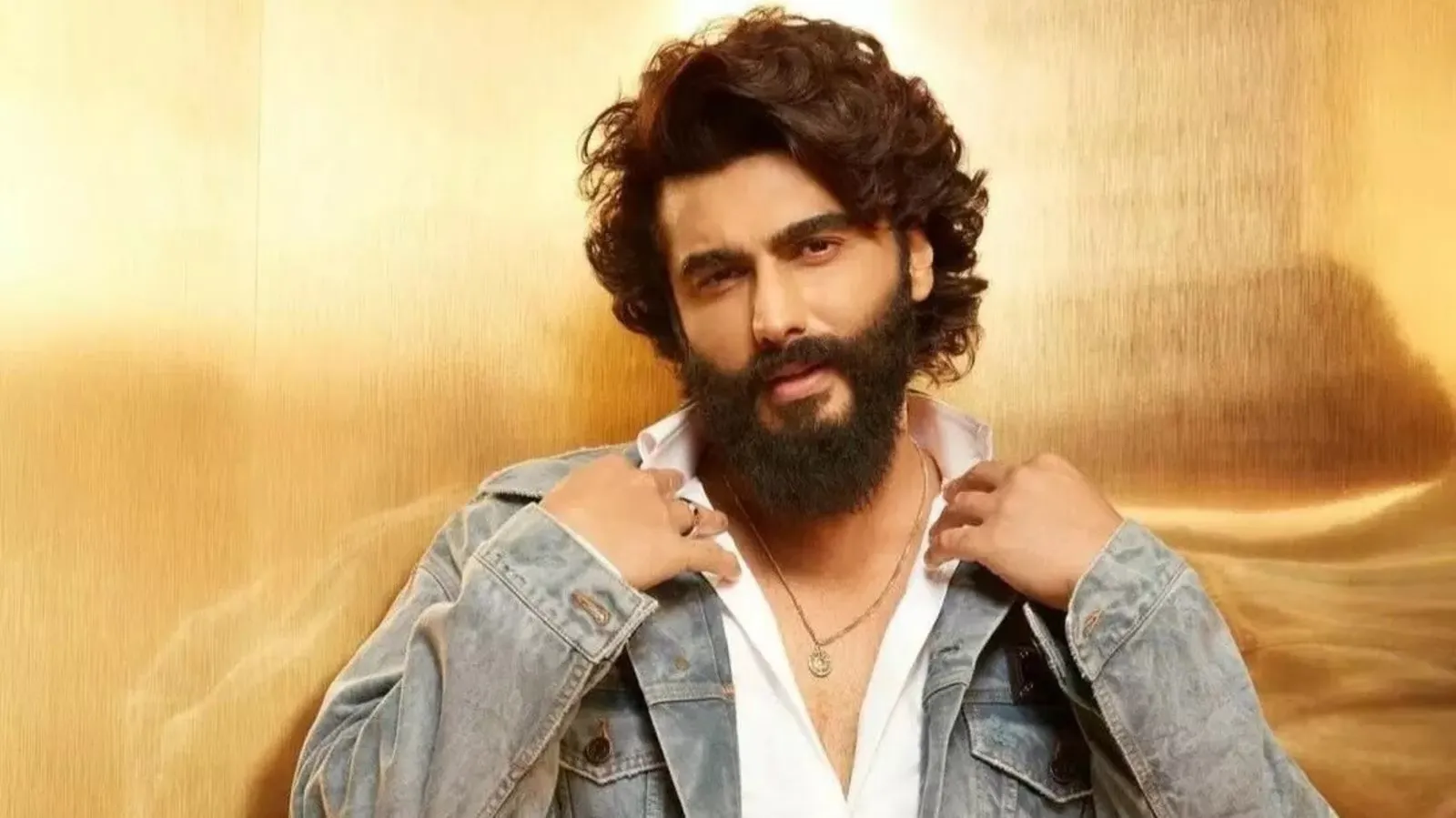 Arjun Kapoor: अर्जुन कपूर के नाम पर लोगों के साथ हो रही धोखाधड़ी, अभिनेता  ने पोस्ट साझा कर फैंस को दी चेतावनी | News Today Chhattisgarh