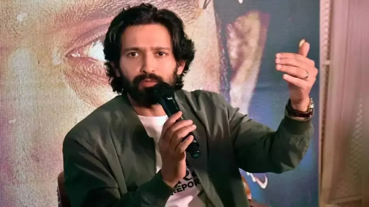 Vikrant Massey ने एक्टिंग से संन्यास लेने का किया ऐलान, इमोशनल पोस्ट शेयर  कर लिखा- दो आखिरी फिल्में और ... - Lalluram