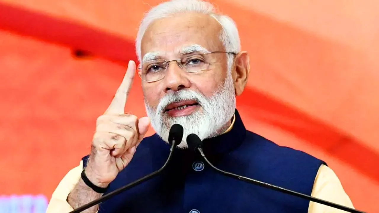 मोटापा घटाने के लिए पीएम मोदी ने दिया मंत्र, बस आपको करना होगा ये छोटा सा  काम | PM Modi on obesity Fit India Movement Healthy and Lifestyle Nutrition