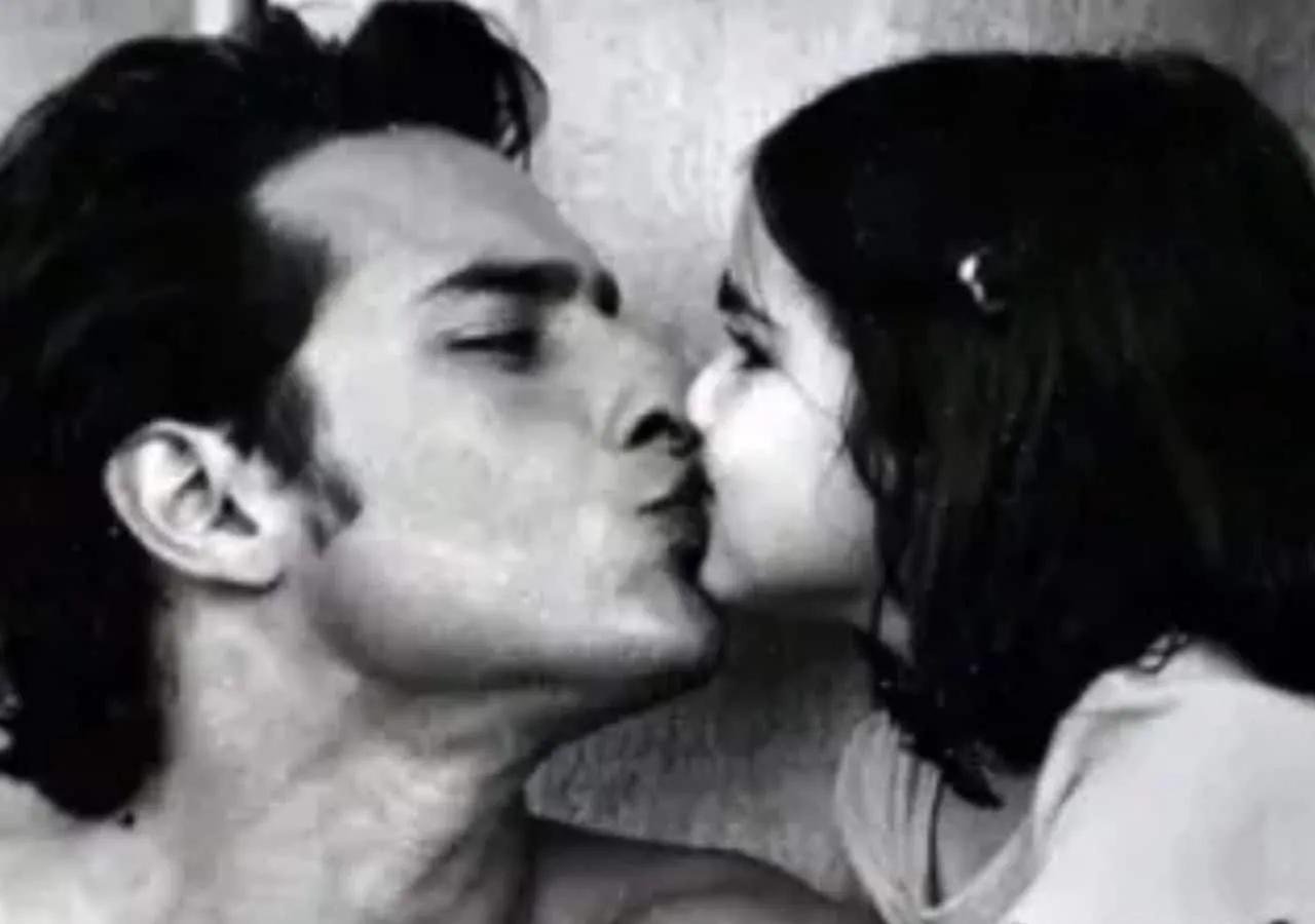 Saif Ali Khan sara ali khan kissing