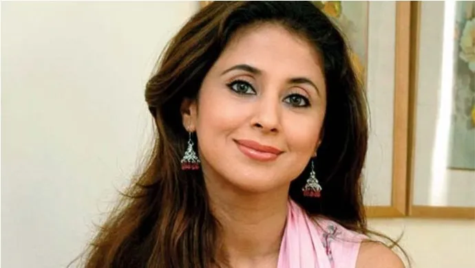 Actress Urmila Matondkar to Join Shiv Sena On December 1, Suggest Reports -  Zee5 News