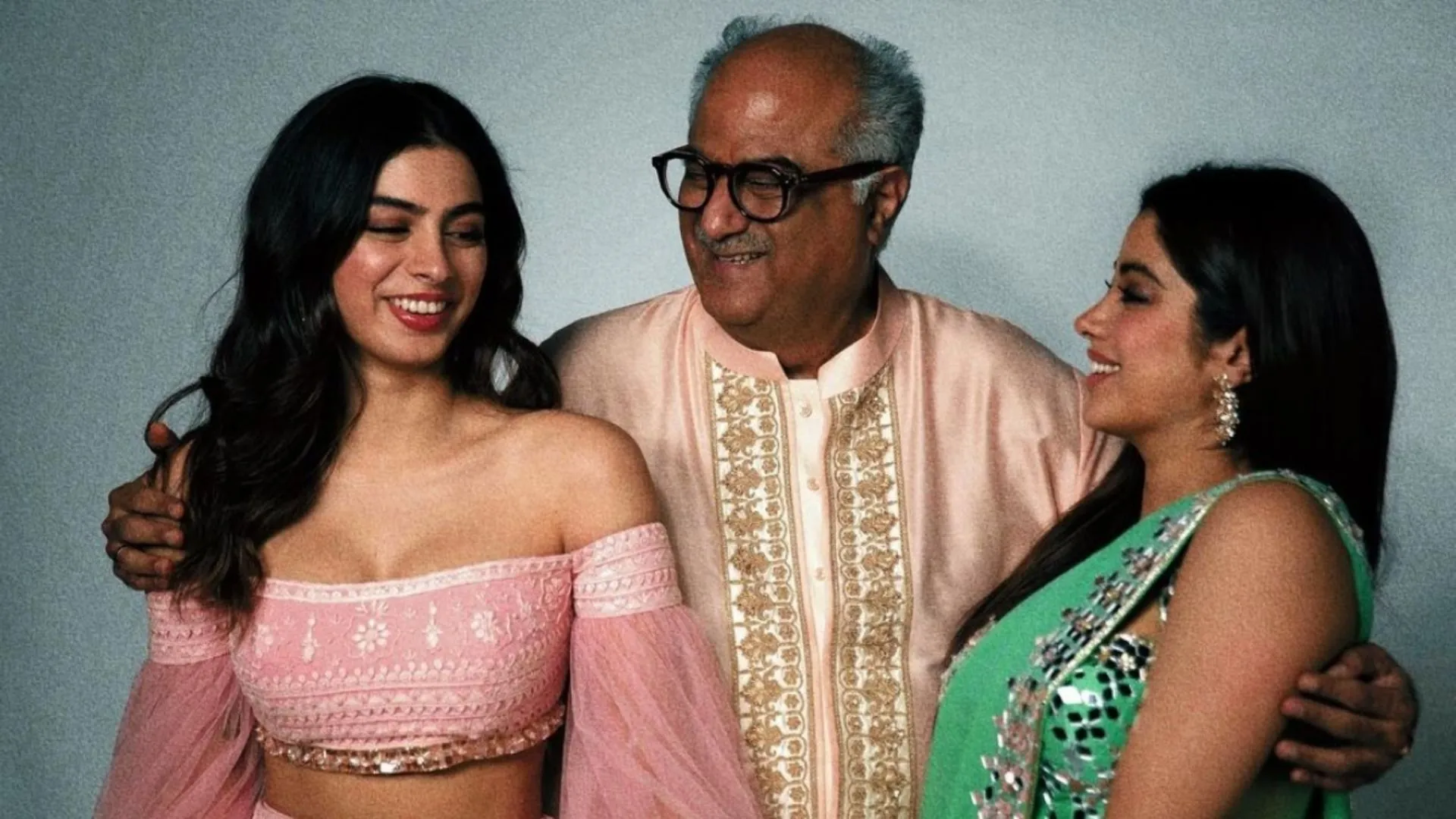 Janhvi Kapoor And Khushi Kapoor Welcome Boney Kapoor To Instagram In THIS  Way