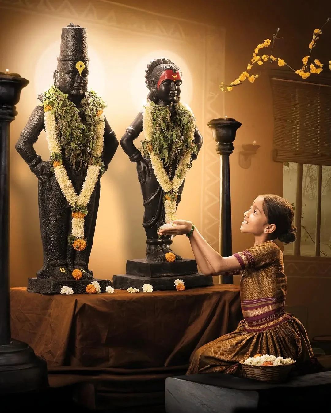 Sant Dnyaneshwaranchi Muktaai