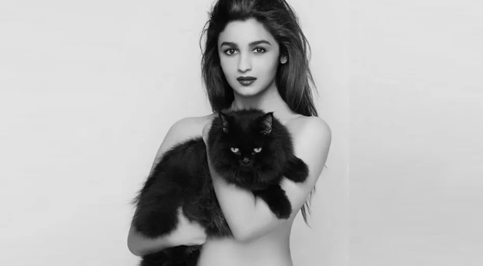 topless-6