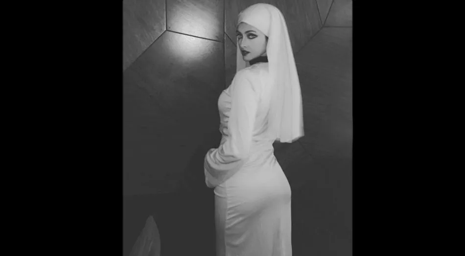 Riya Sen Halloween