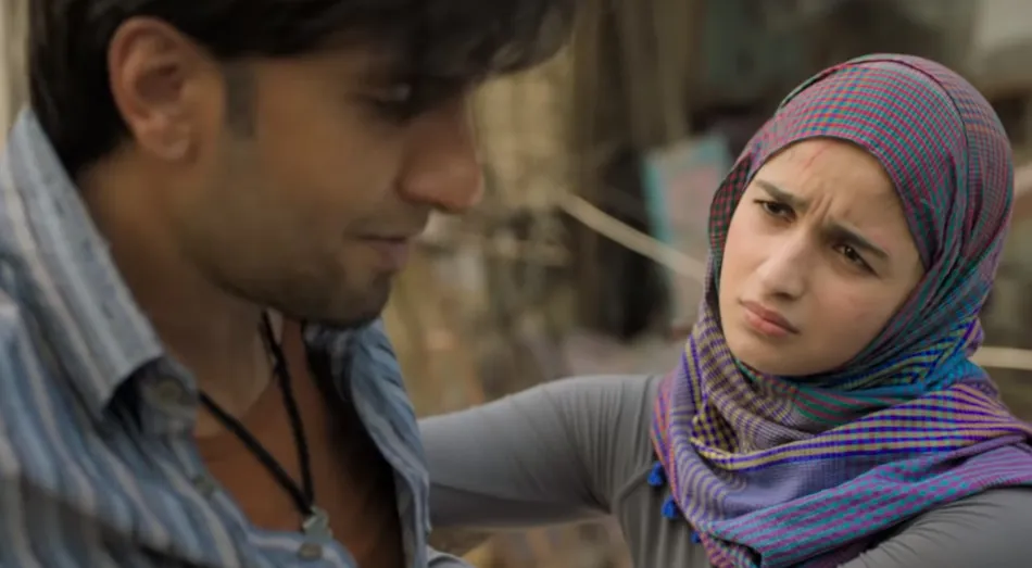 Gully Boy Movie Review: Ek Number...