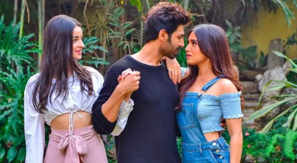 Kartik Aaryan, Bhumi Pednekar & Ananya Pandey In Pati, Patnii Aur Woh