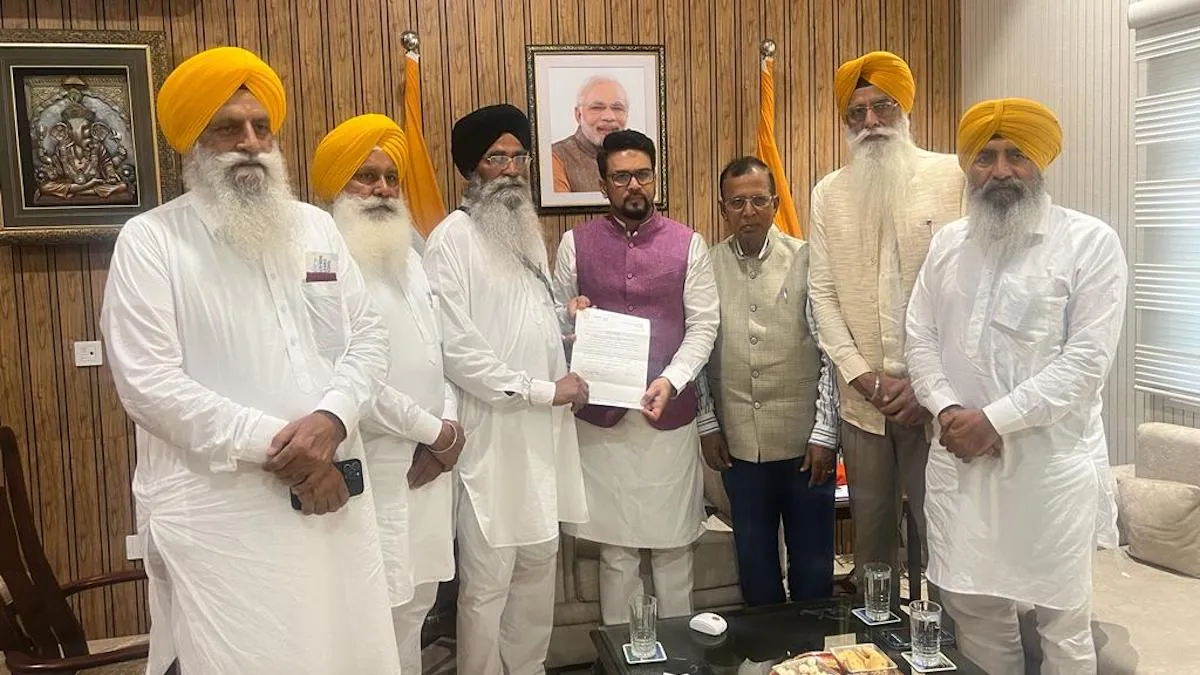 SGPC delegation led by Harjinder Singh Dhami meet Union Minister Anurag Thakur for satellite channel