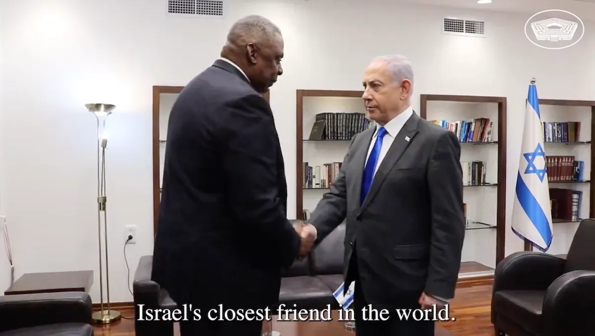 Lloyd Austin and Benjamin Netanyahu in Tel Aviv