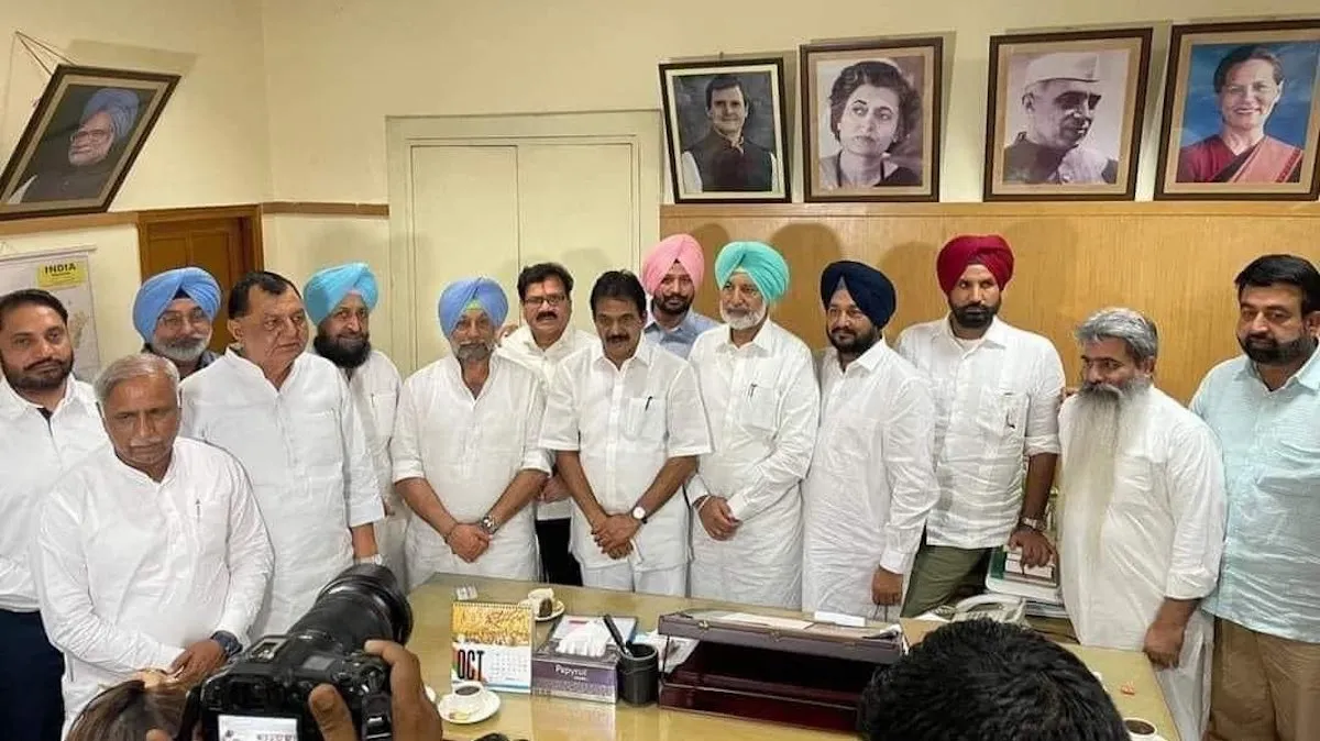 Raj Kumar Verka and 7 other leaders return to Punjab Congress