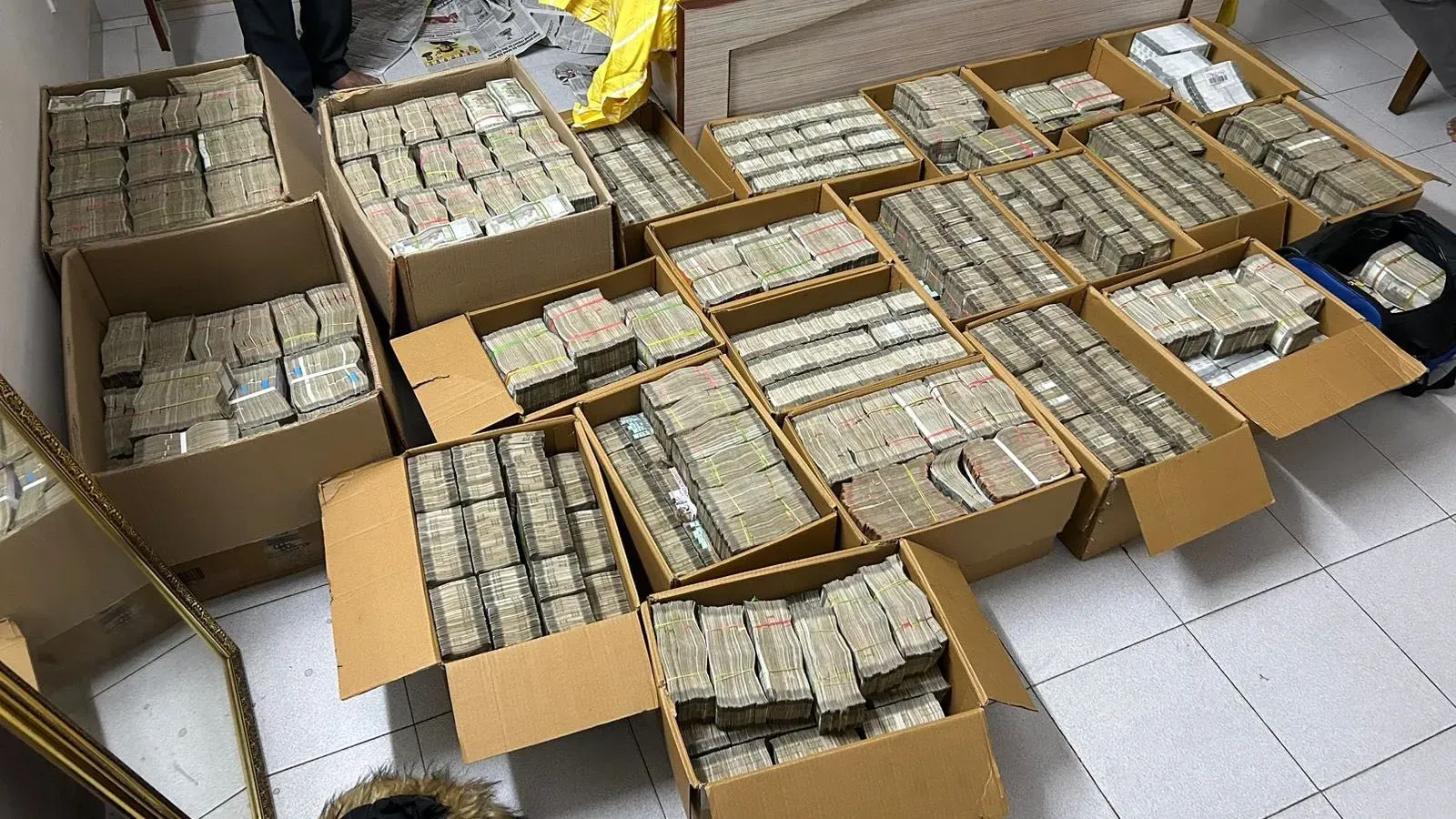 Bengaluru cash 42 crore