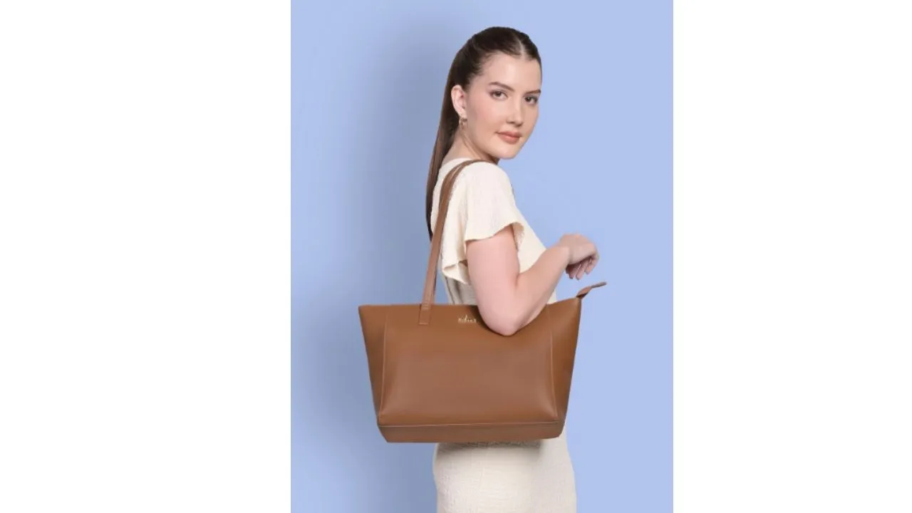 Lavie Tote Bag