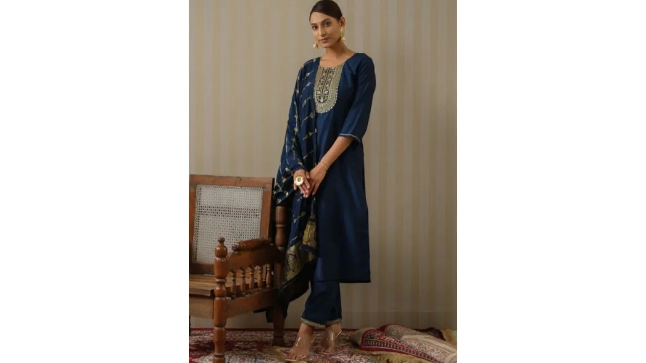 Ode by House of Pataudi Straight Kurta & Trousers 