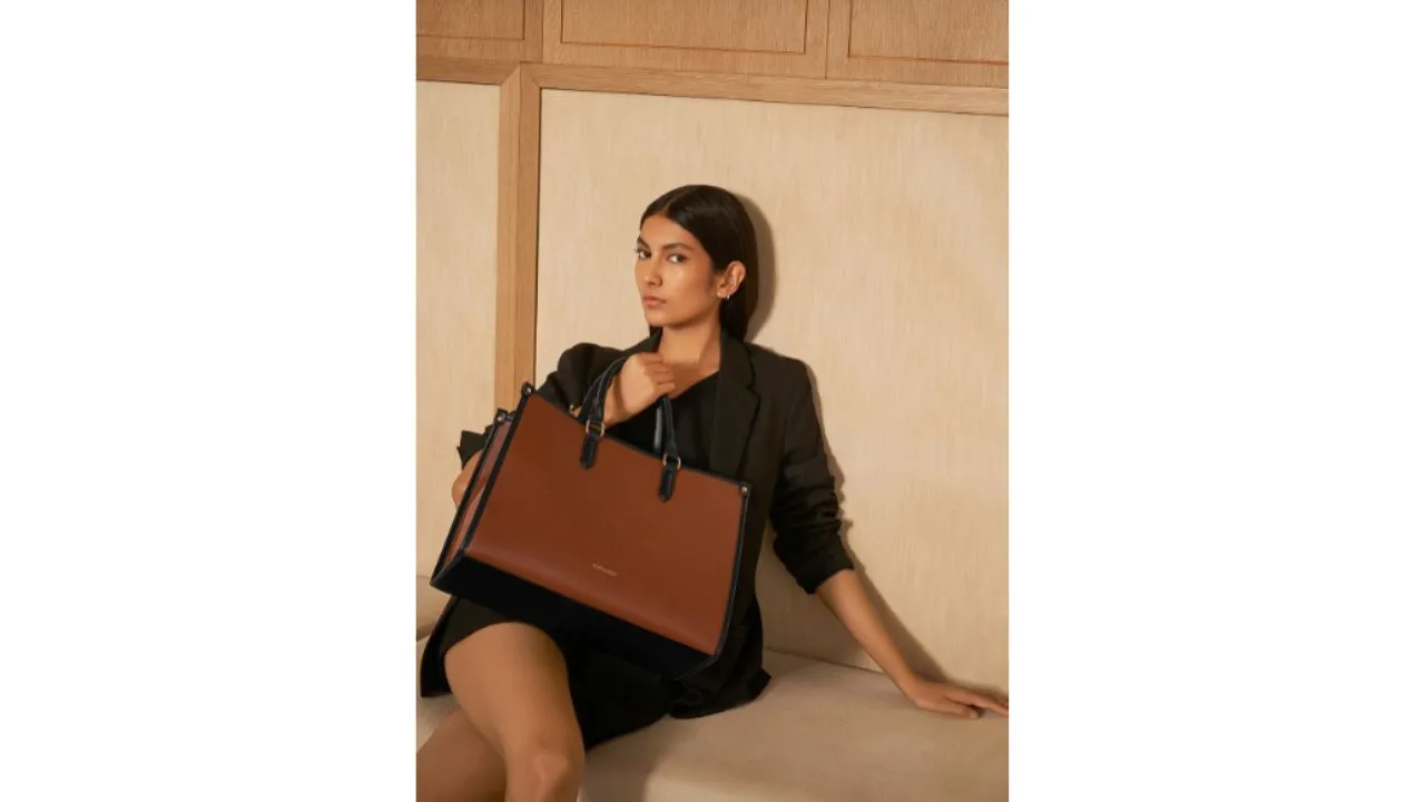 MIRAGGIO Tote Bag With Detachable Sling Strap
