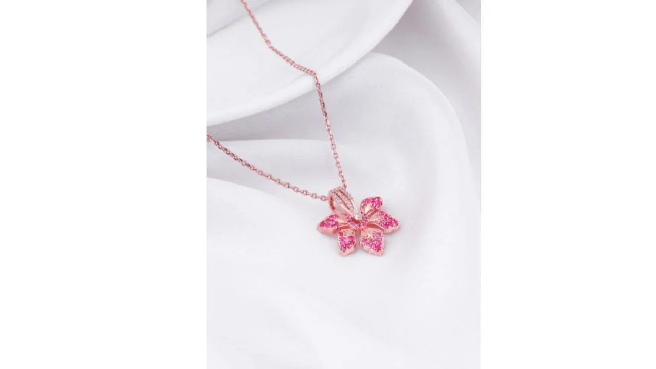 GIVA 925 Sterling Silver Pendant With Chain