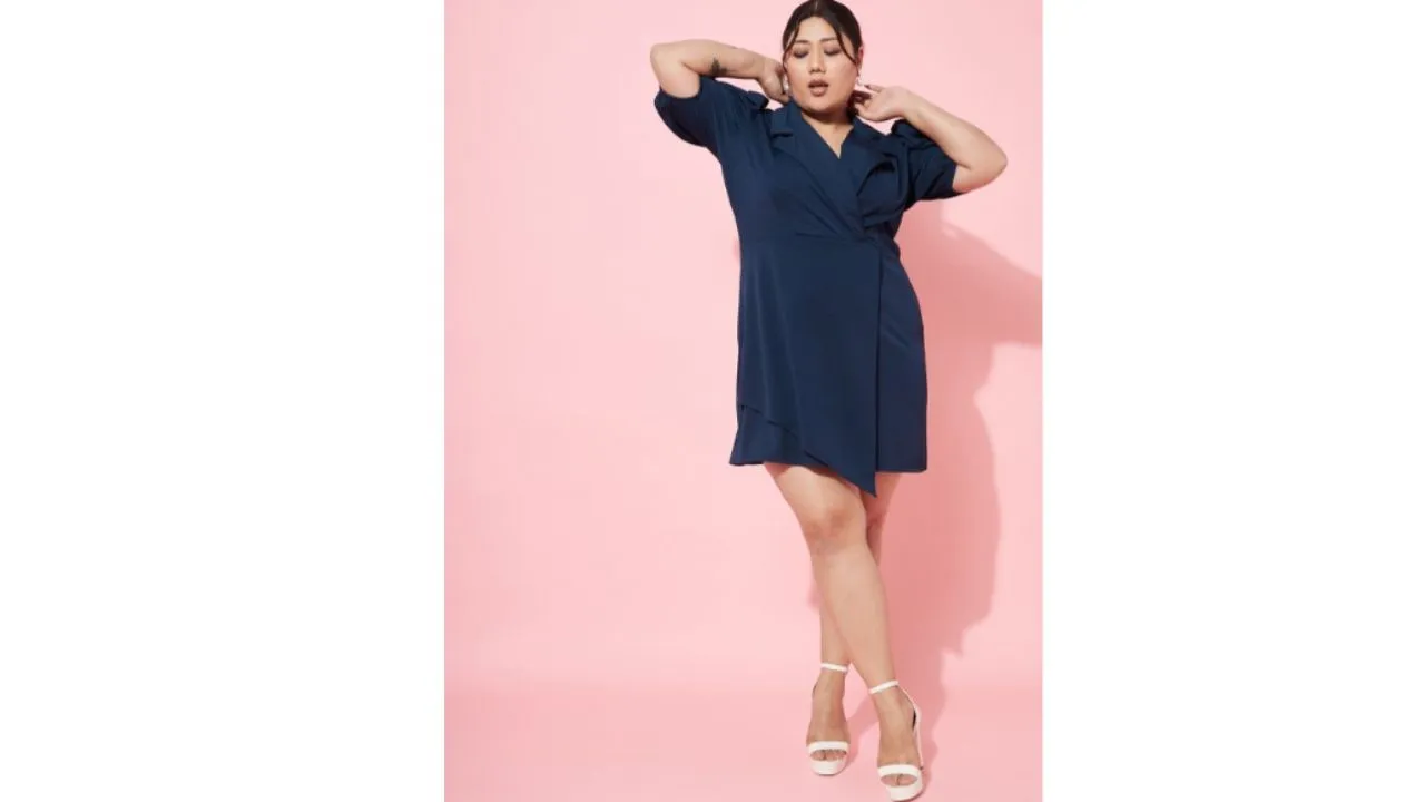Athena Ample - Plus Size Puff Sleeves Dress 