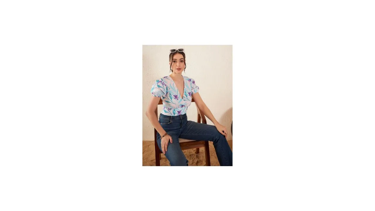 DENNISON Printed Puffed Sleeves Crop Top