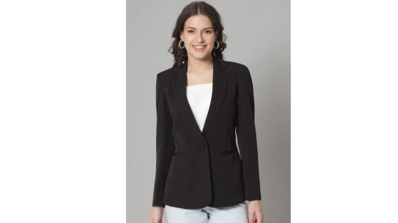 PowerSutra Notched Lapel Slim-Fit Single Breasted Blazer