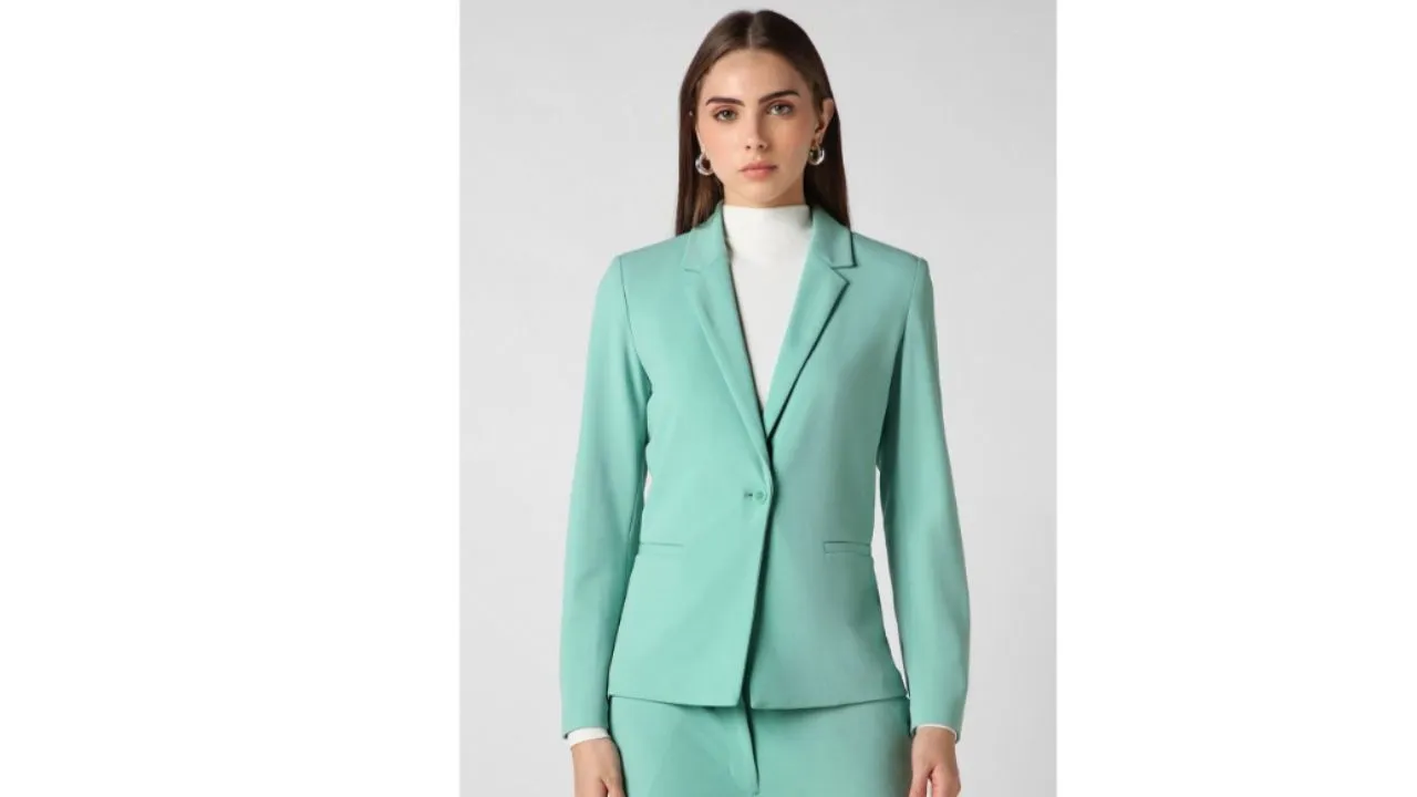 Van Heusen Woman Single-Breasted Blazers